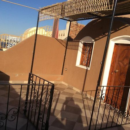 Apartmán The Brown House Luxor Exteriér fotografie